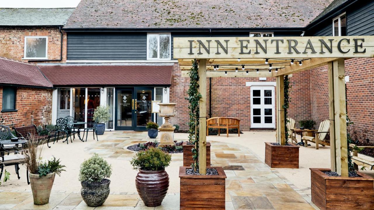 The Wellington Arms - Basingstoke-Reading Hotel Heckfield Exterior foto